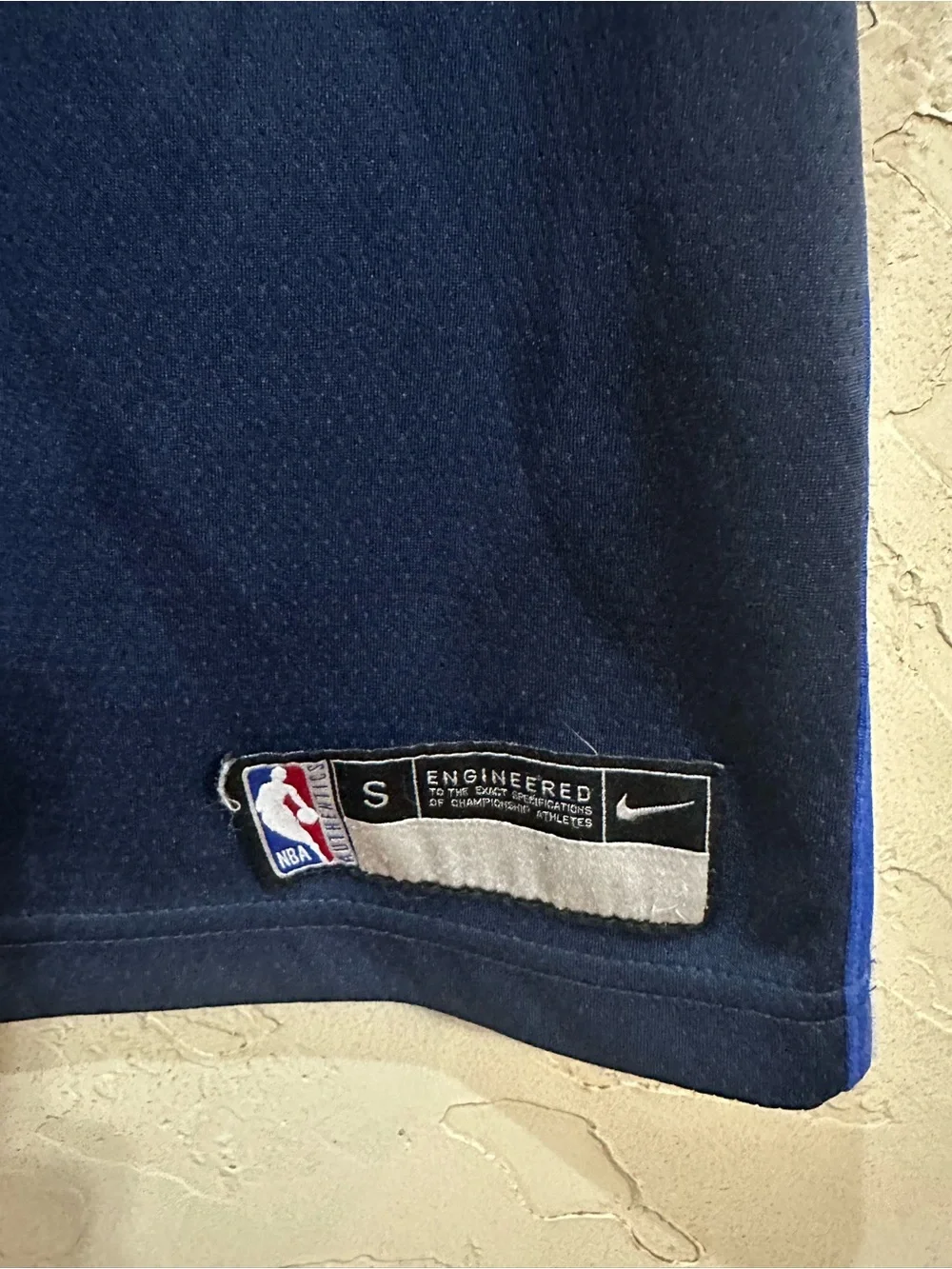 Nike Youth Dallas Mavericks #77 Luka Doncic Statement Edition Jersey size Small